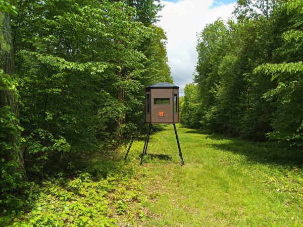 Deluxe Hunting Blind